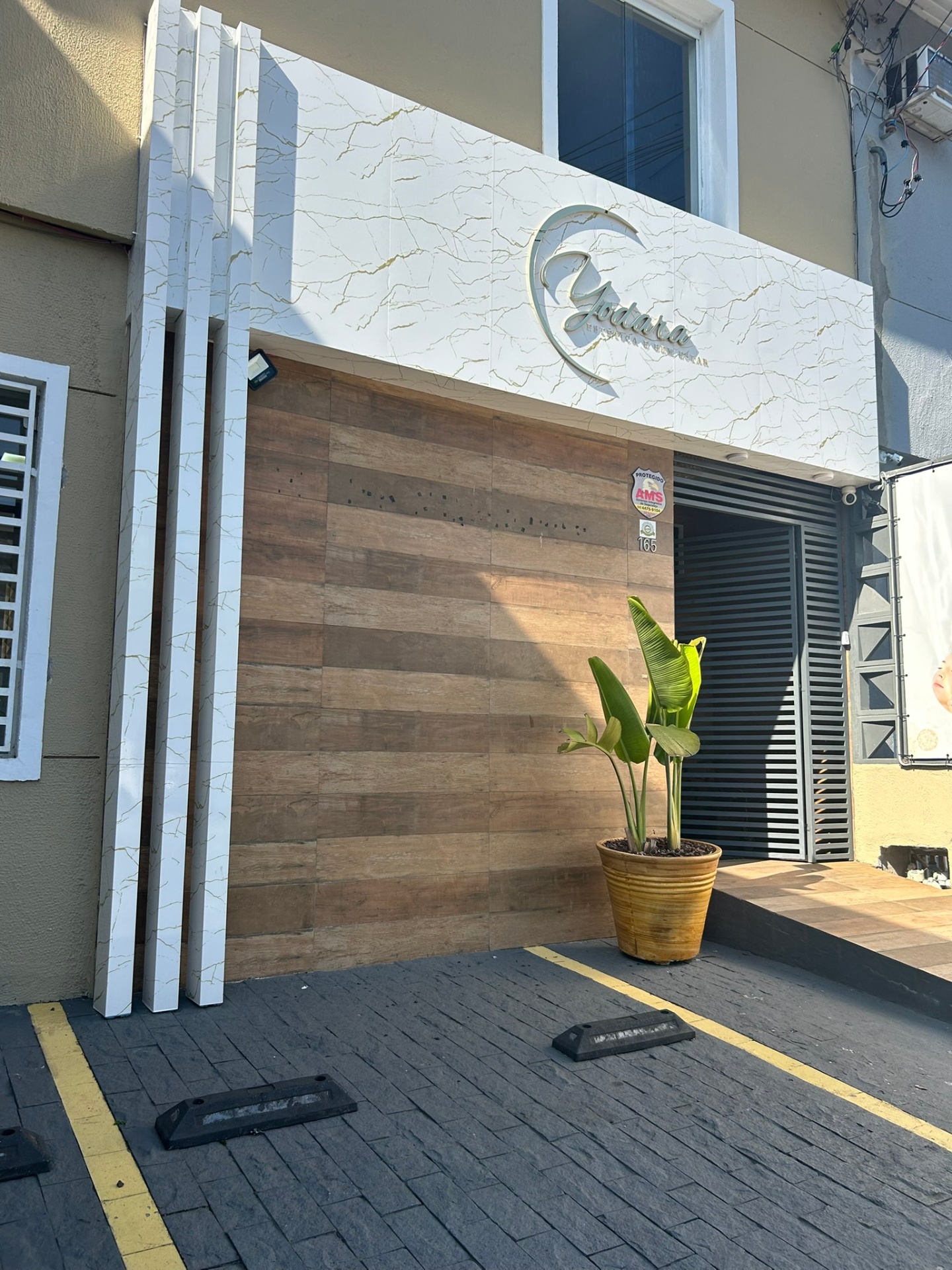Fachada da Clínica Yodara